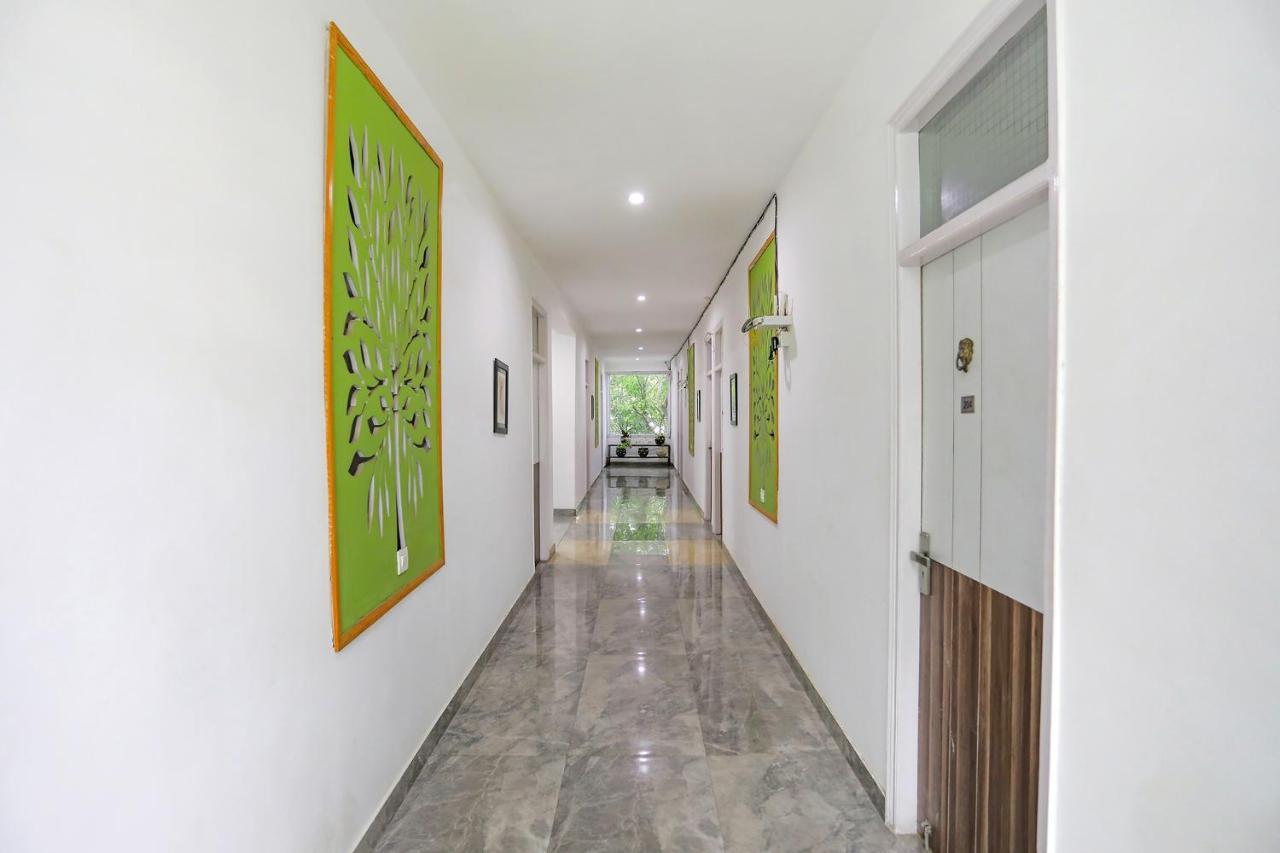 Fabhotel Aravali Suites Gurgaon Exterior photo