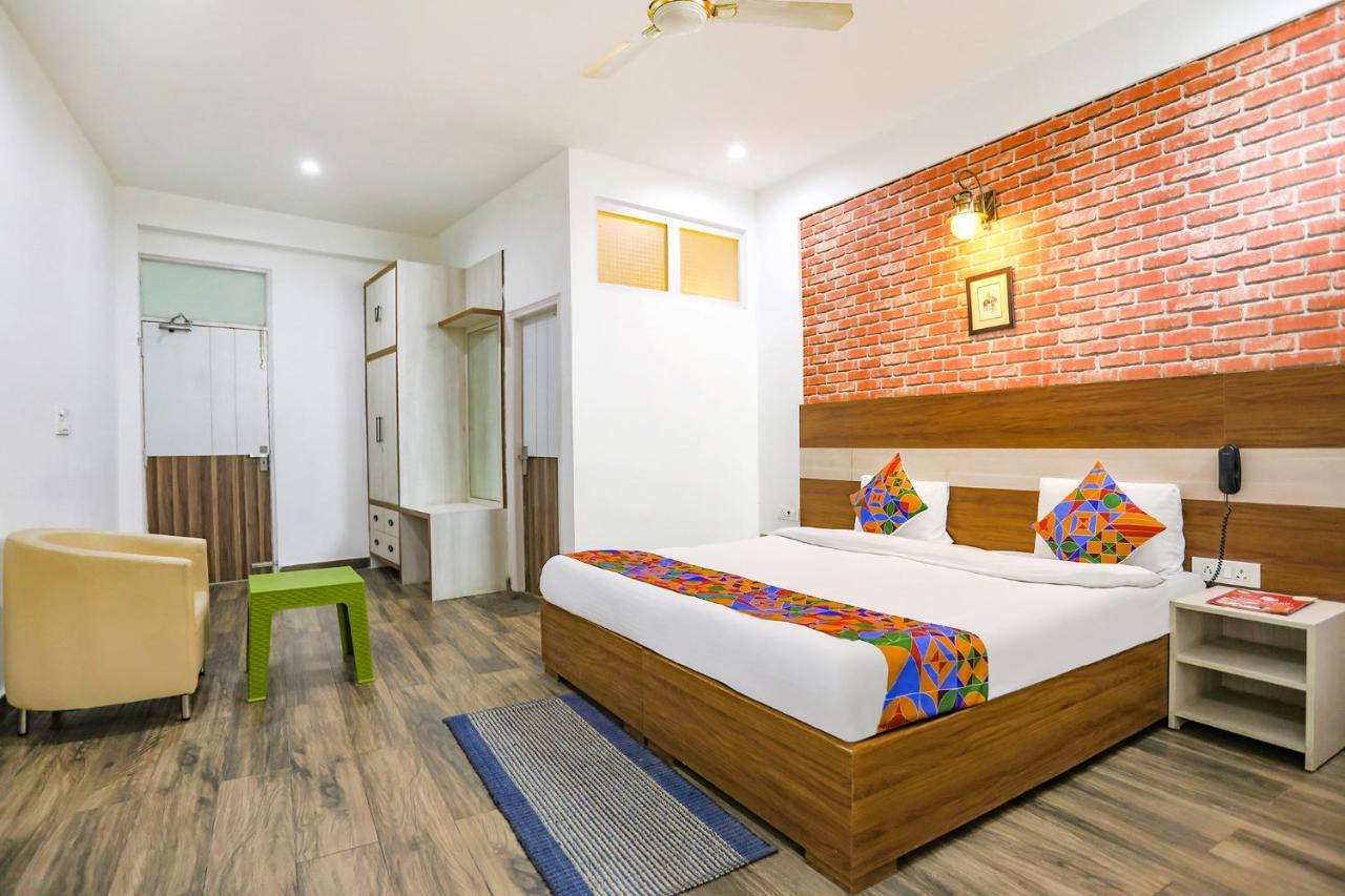 Fabhotel Aravali Suites Gurgaon Exterior photo