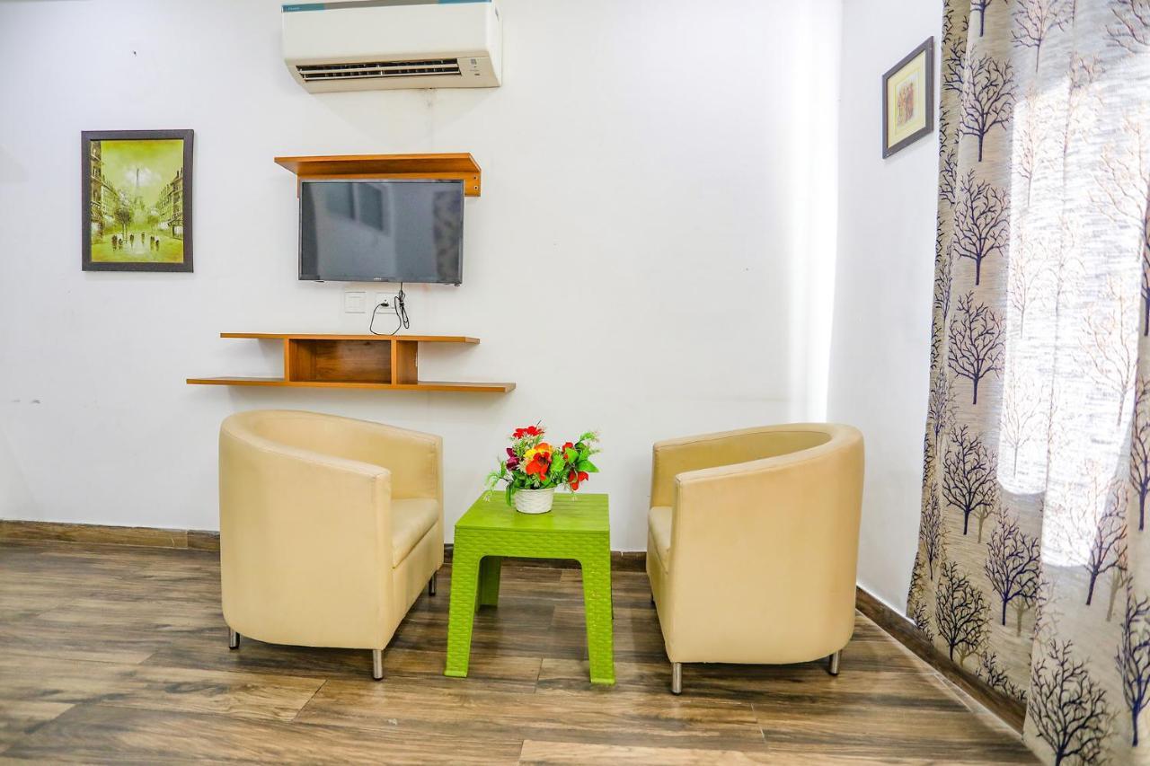 Fabhotel Aravali Suites Gurgaon Exterior photo