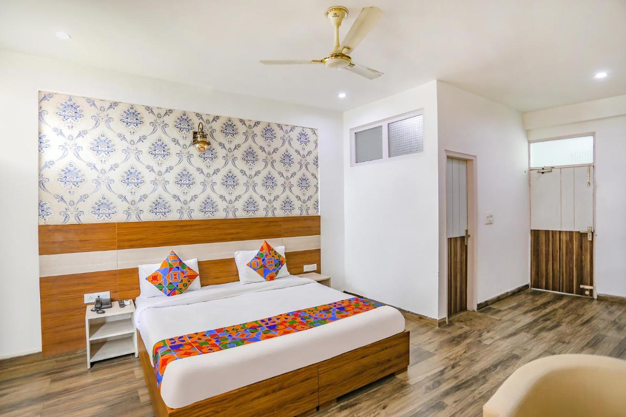 Fabhotel Aravali Suites Gurgaon Exterior photo