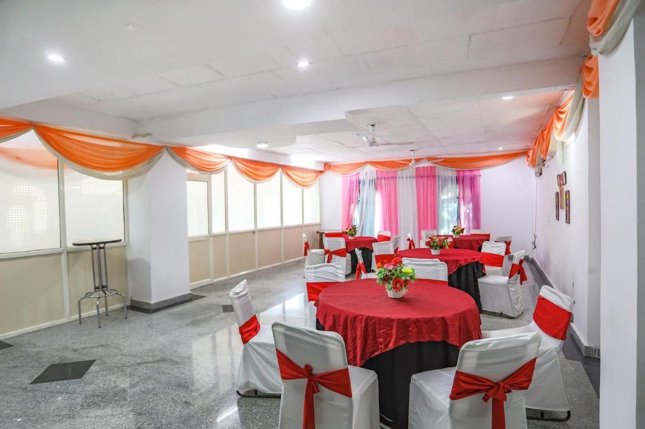Fabhotel Aravali Suites Gurgaon Exterior photo