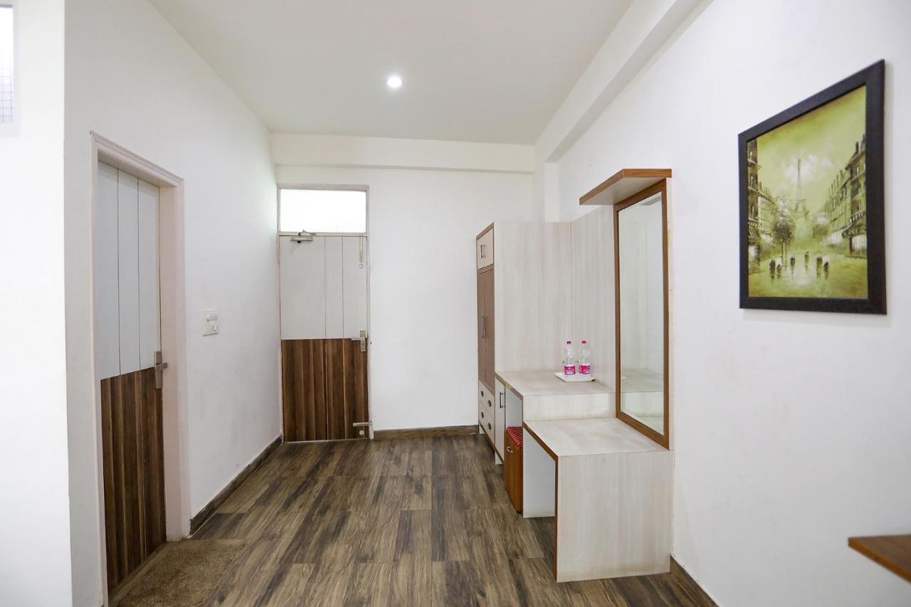 Fabhotel Aravali Suites Gurgaon Exterior photo